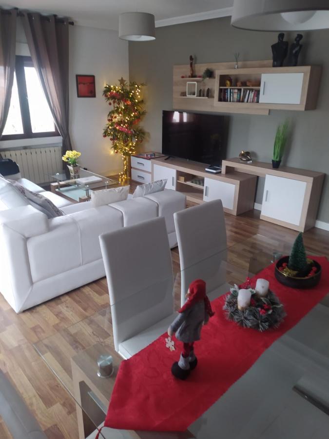 Piso Navas Apartment Navas de San Antonio Luaran gambar